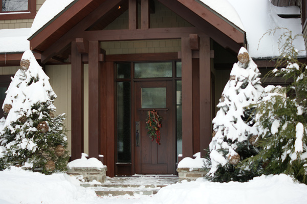 Porte sur mesure en bois massif